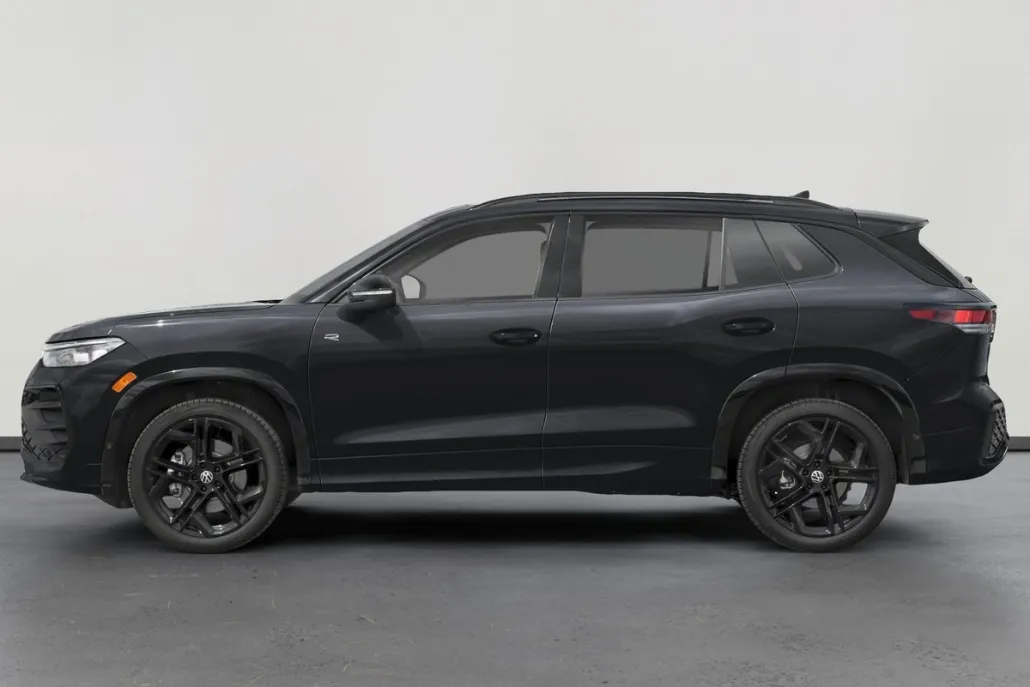 2026 Volkswagen Tiguan SE R-Line Black photo 1