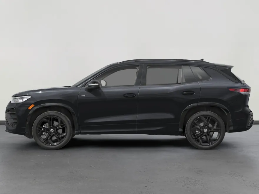 2026 Volkswagen Tiguan SE R-Line Black photo 1