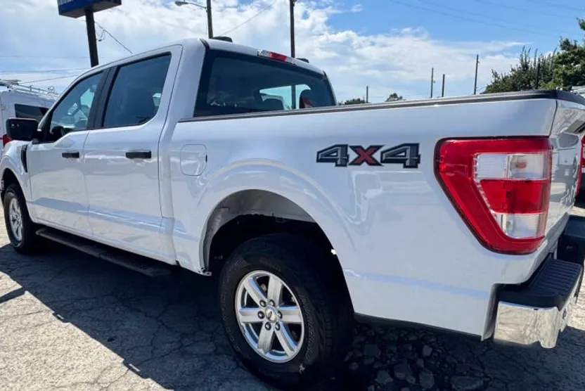 2021 Ford F-150 XL photo 1
