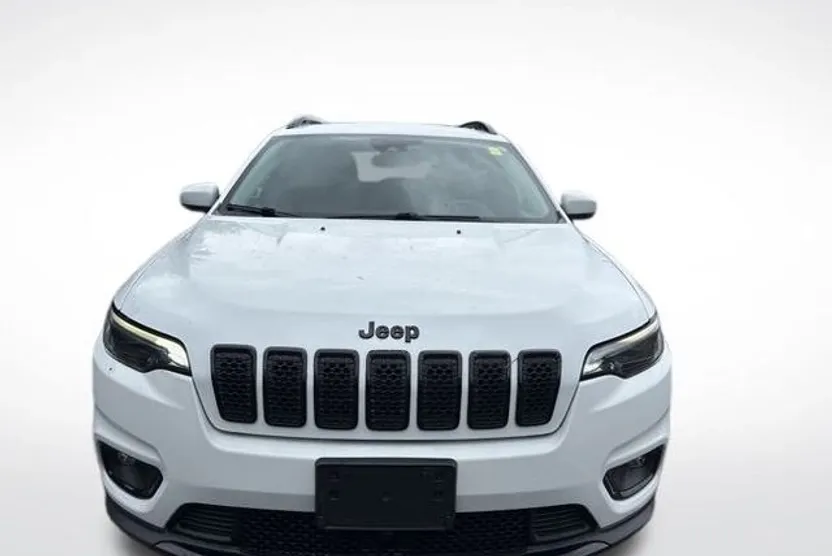 2021 Jeep Cherokee Altitude photo 1