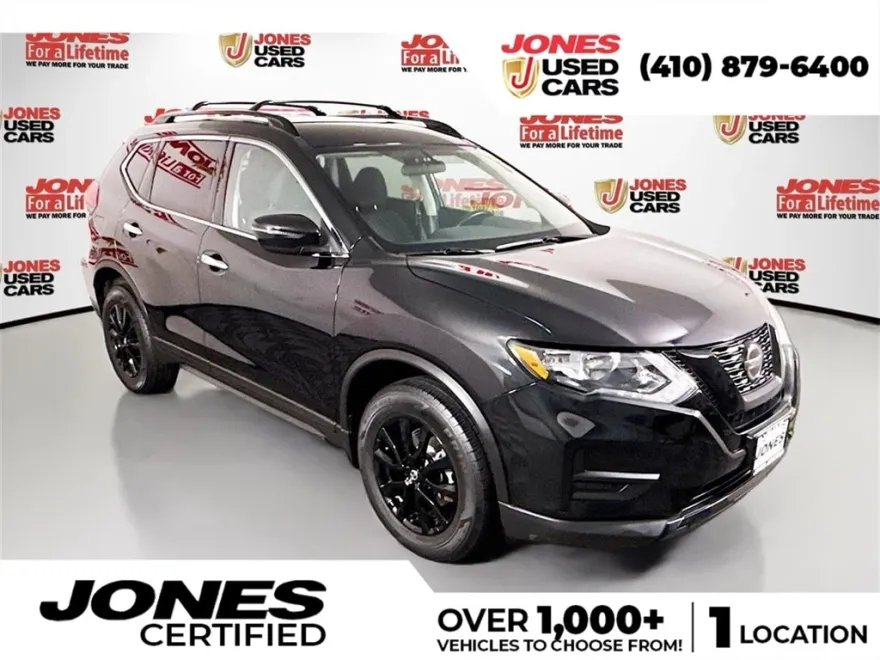2018 Nissan Rogue SV photo 1