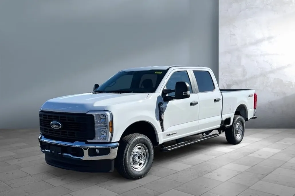 2025 Ford F-350 XL photo 1