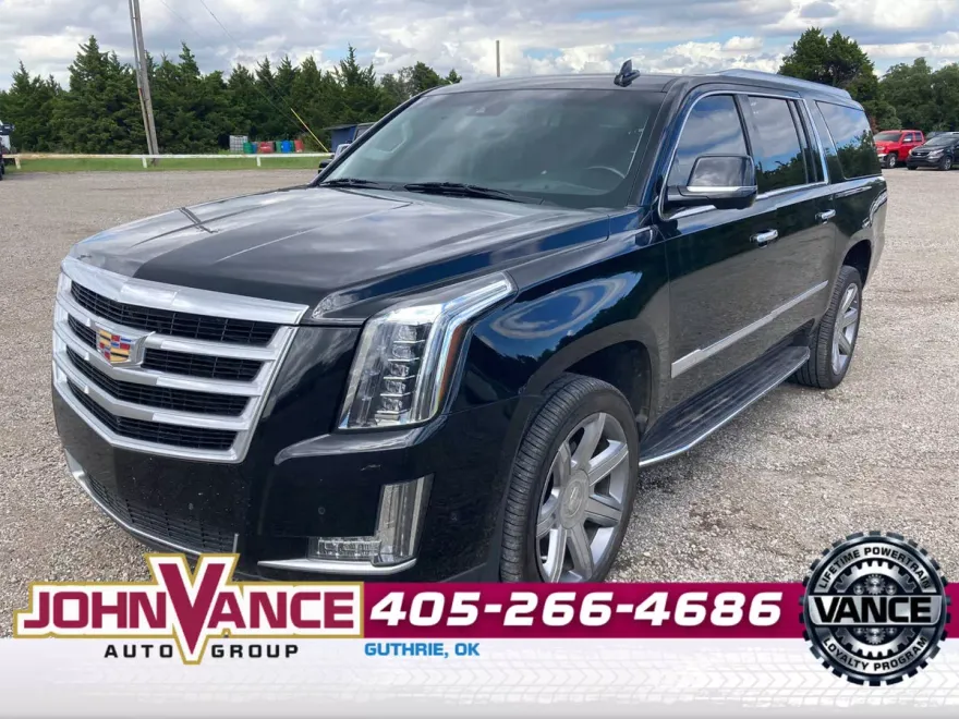 2019 Cadillac Escalade ESV Luxury photo 1