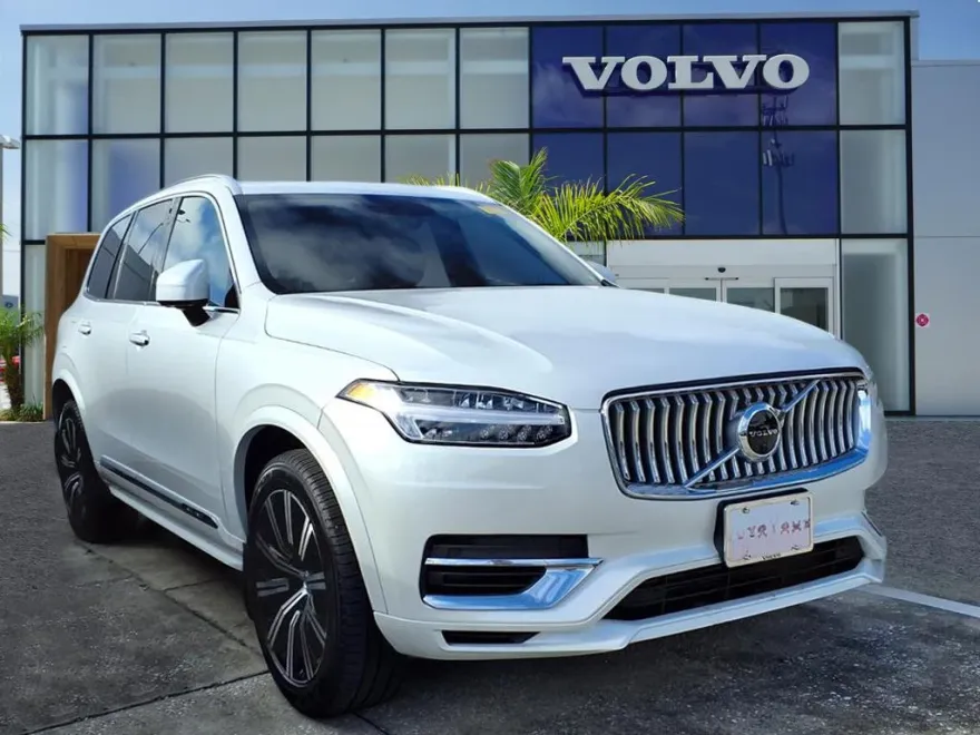 2022 Volvo XC90 Recharge T8 Inscription photo 1
