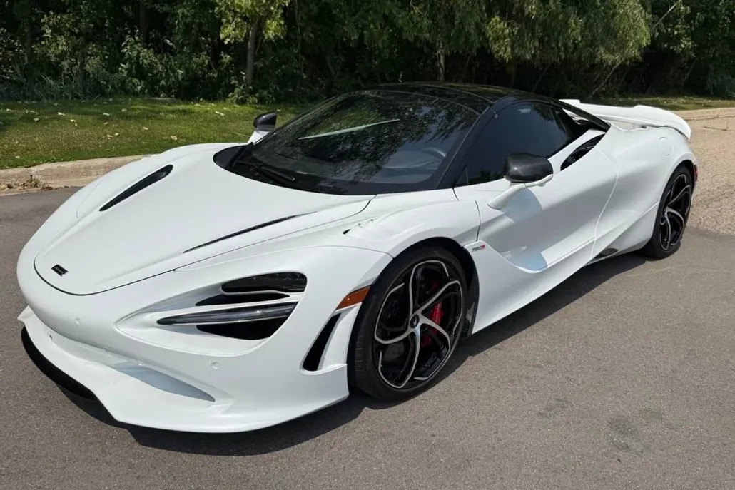 2024 Mclaren 750S Spider photo 1