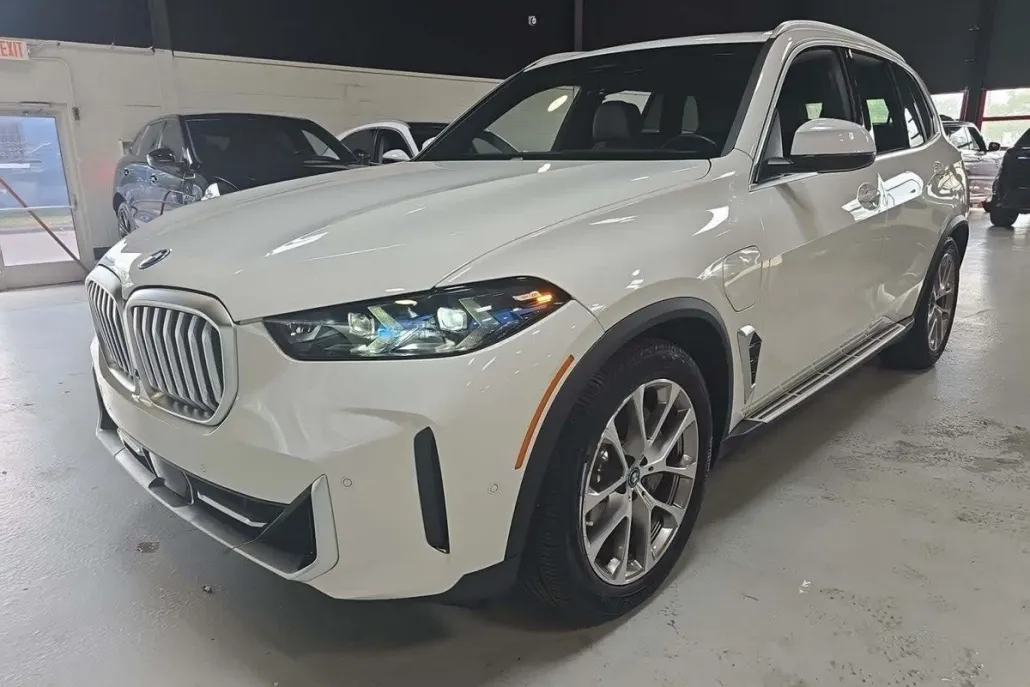 2025 Bmw X5 xDrive50e photo 1