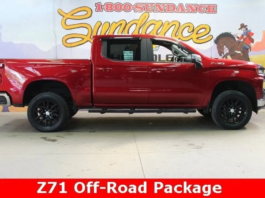 2021 Chevrolet Silverado 1500 LT photo 1