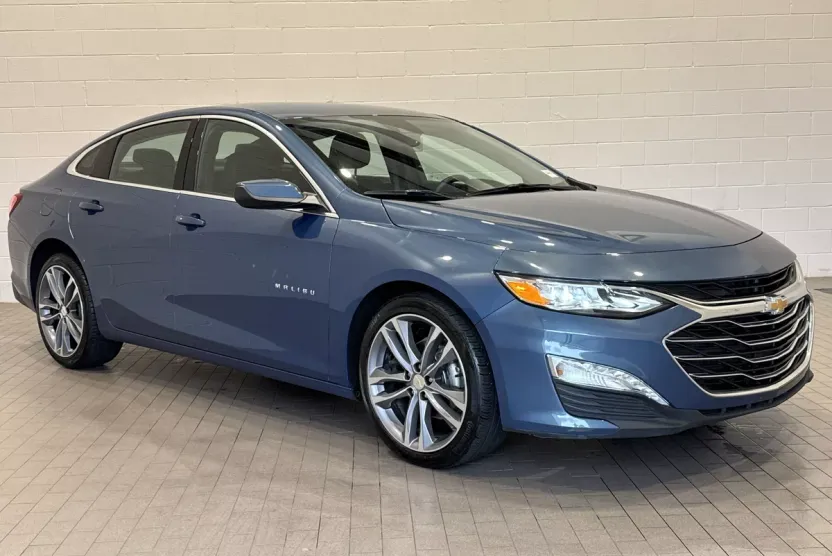 2024 Chevrolet Malibu Premier 2LT photo 1