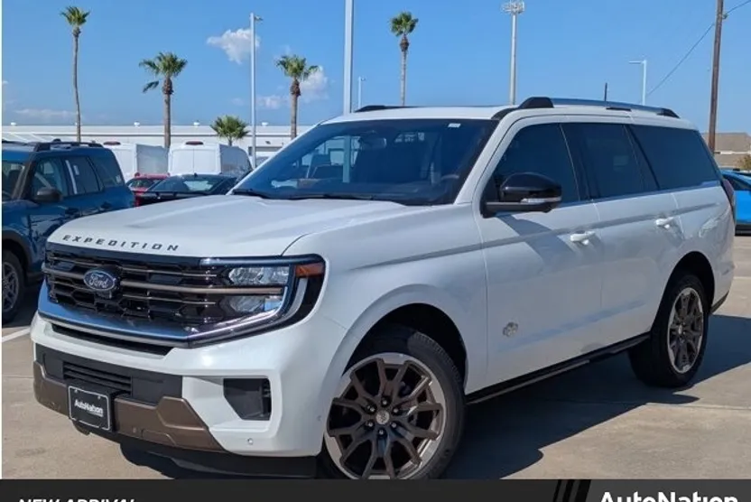 2025 Ford Expedition King Ranch photo 1