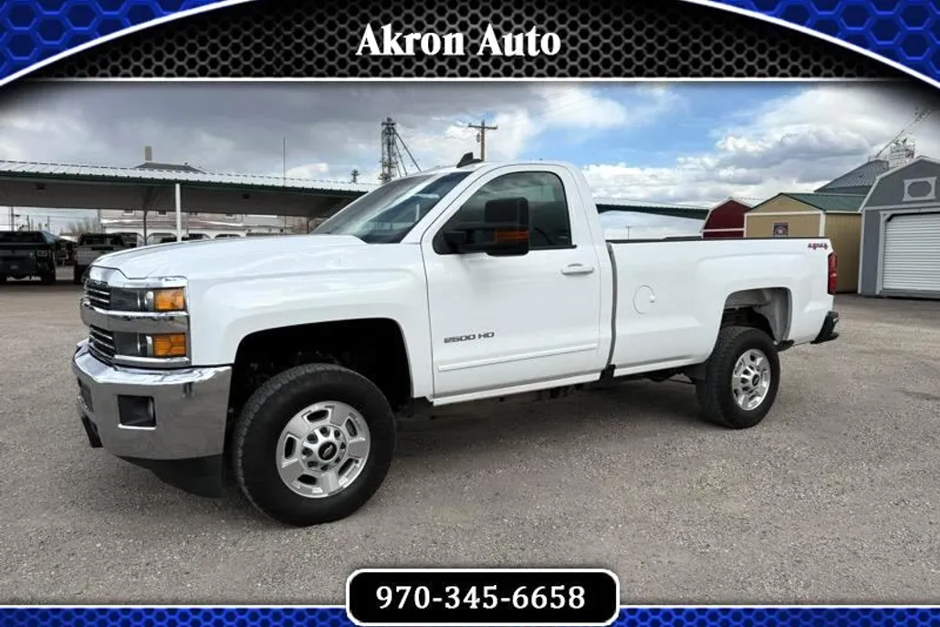 2016 Chevrolet Silverado 2500HD LT photo 1