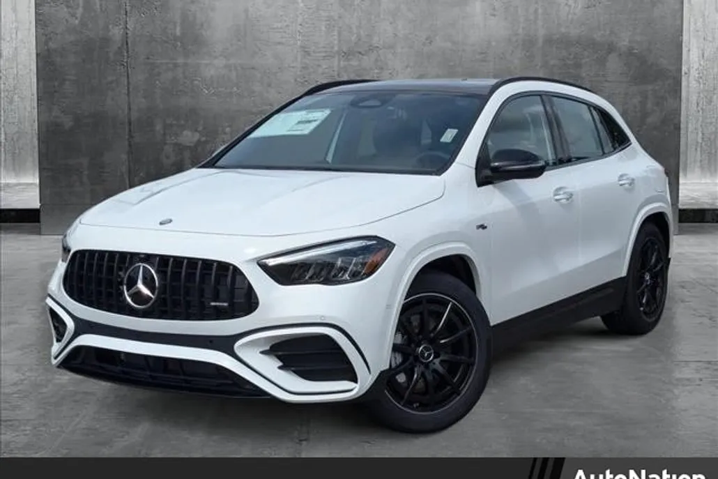 2025 Mercedes Benz GLA AMG 35 photo 1