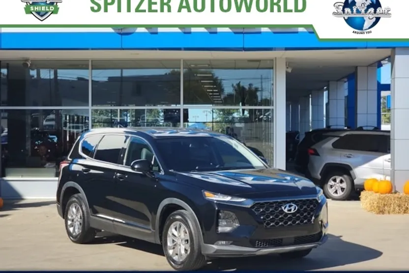 2019 Hyundai Santa Fe SEL photo 1