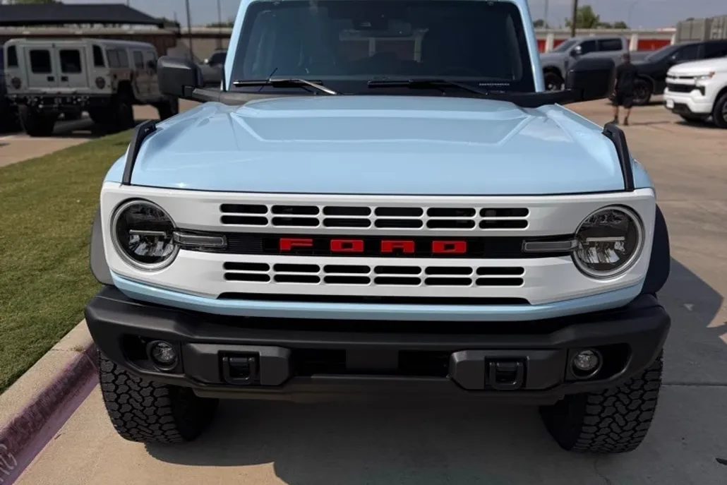 2025 Ford Bronco Heritage First Edition photo 1
