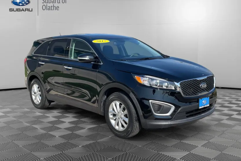 2017 Kia Sorento L photo 1