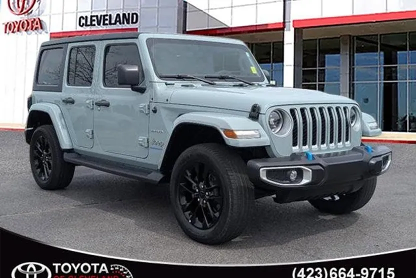 2023 Jeep Wrangler Sahara 4xe photo 1