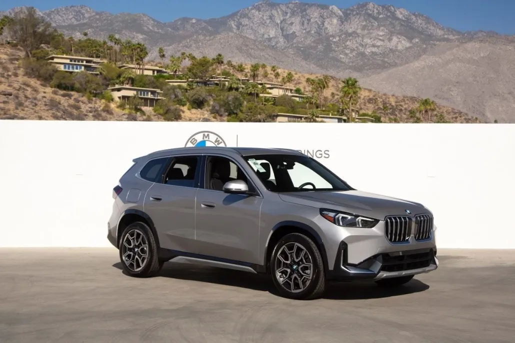2025 Bmw X1 XDrive28i photo 1