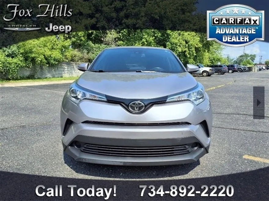 2018 Toyota C-HR XLE photo 1