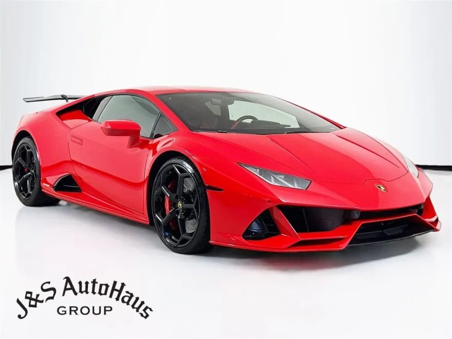 2020 Lamborghini Huracan Evo Base photo 1