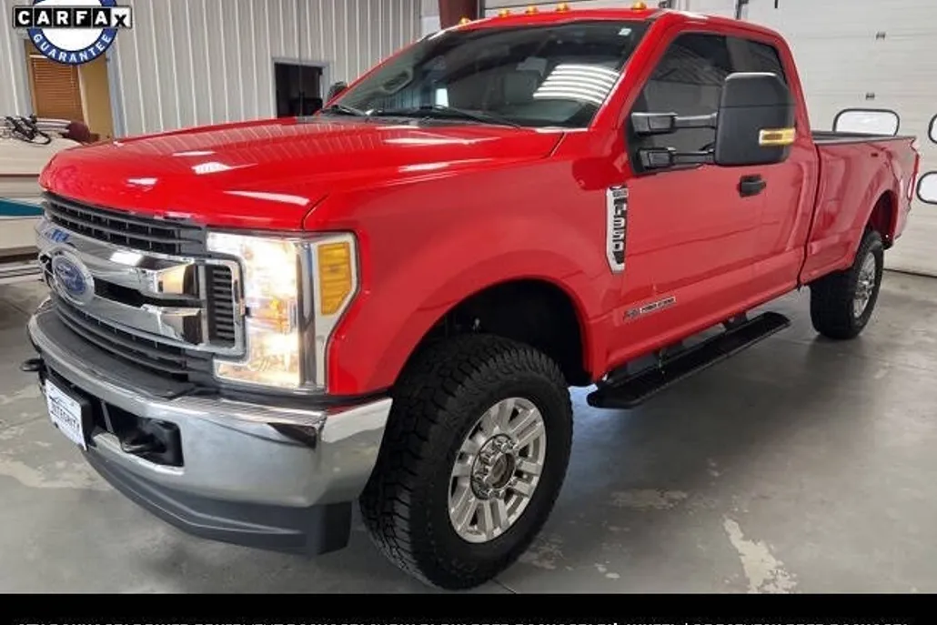 2017 Ford F-350 XL photo 1