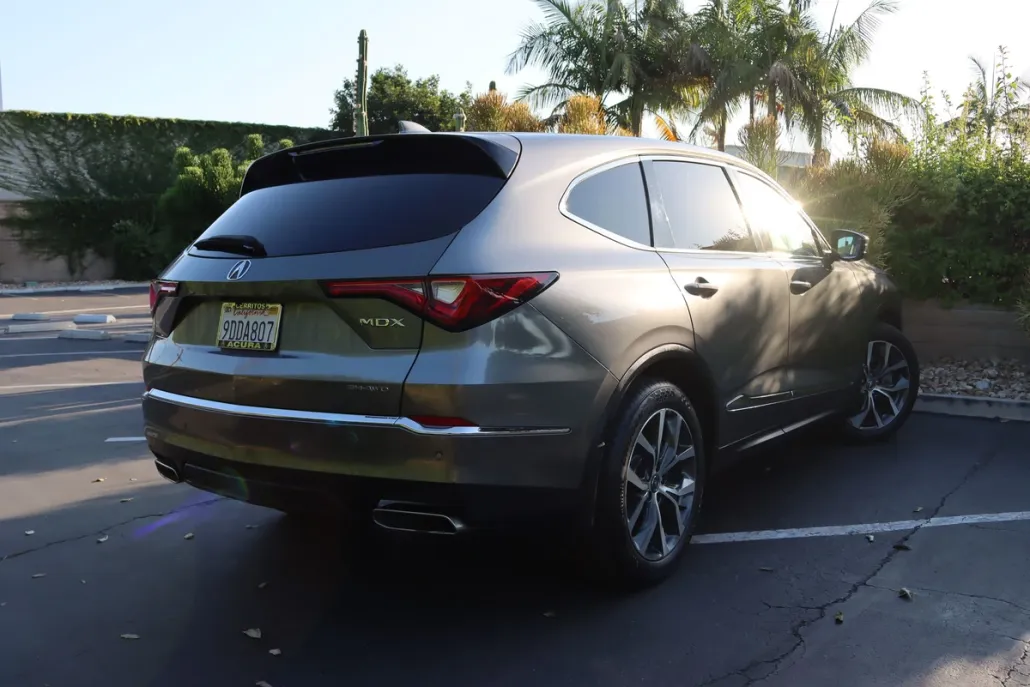 2023 Acura MDX Technology SH-AWD photo 1