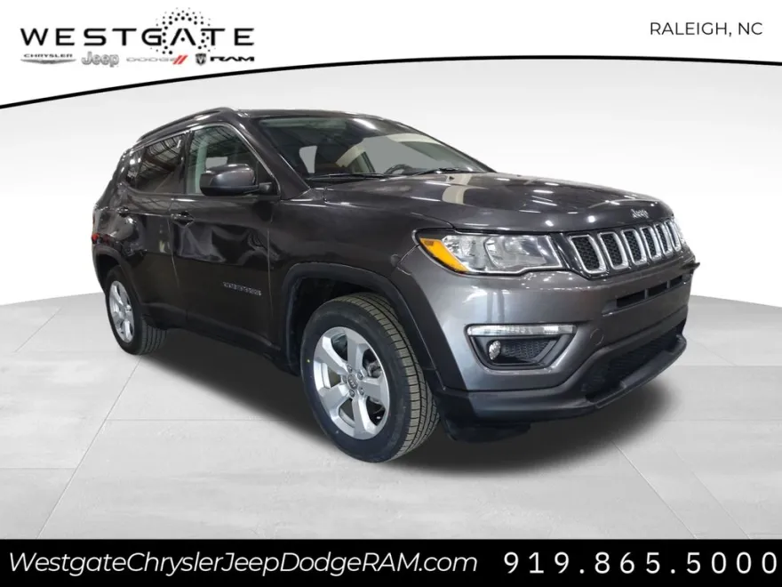 2018 Jeep Compass Latitude photo 1