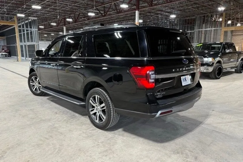 2023 Ford Expedition MAX Limited photo 1