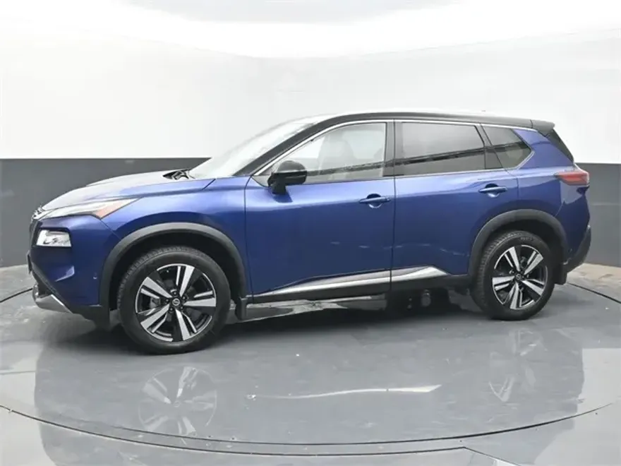 2021 Nissan Rogue Platinum photo 1