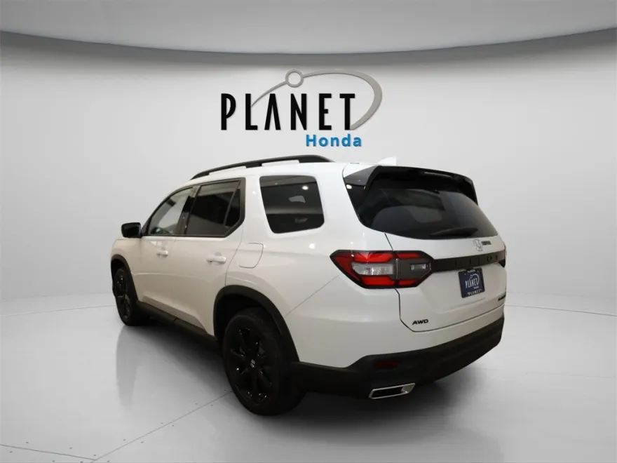 2025 Honda Pilot Black Edition photo 1