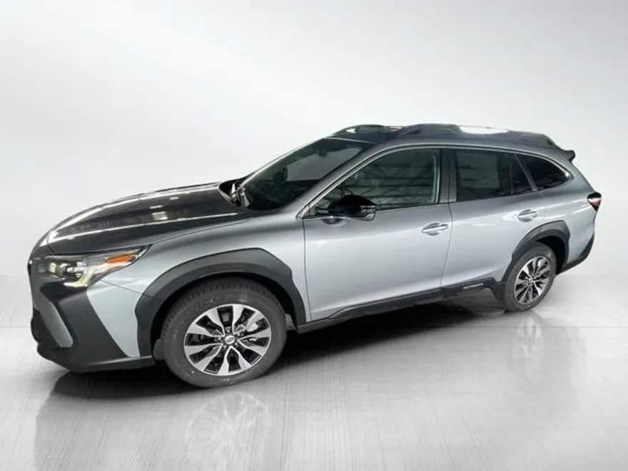 2025 Subaru Outback Limited photo 1