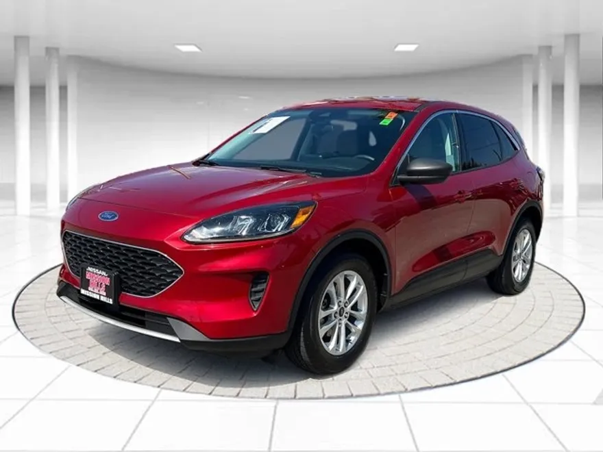 2022 Ford Escape SE photo 1