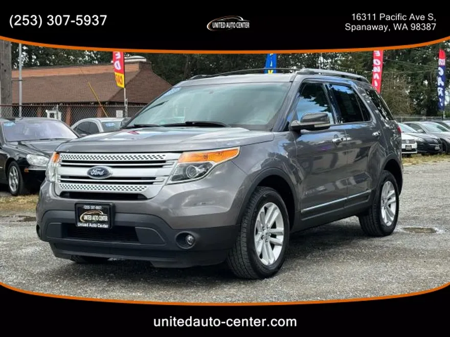 2013 Ford Explorer XLT Sport photo 1