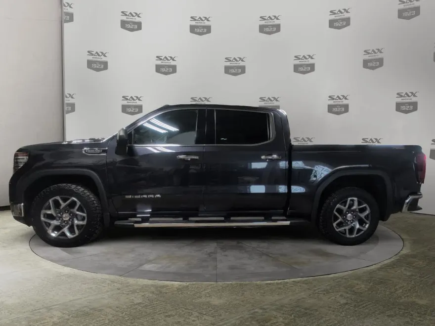 2022 Gmc Sierra 1500 SLT photo 1