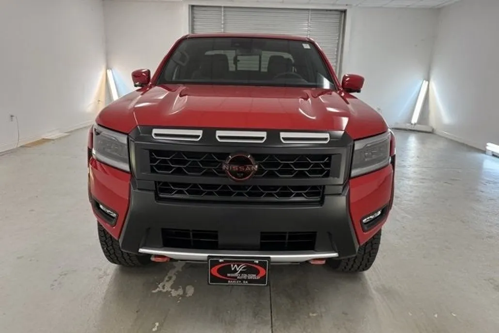 2026 Nissan Frontier PRO-4X photo 1