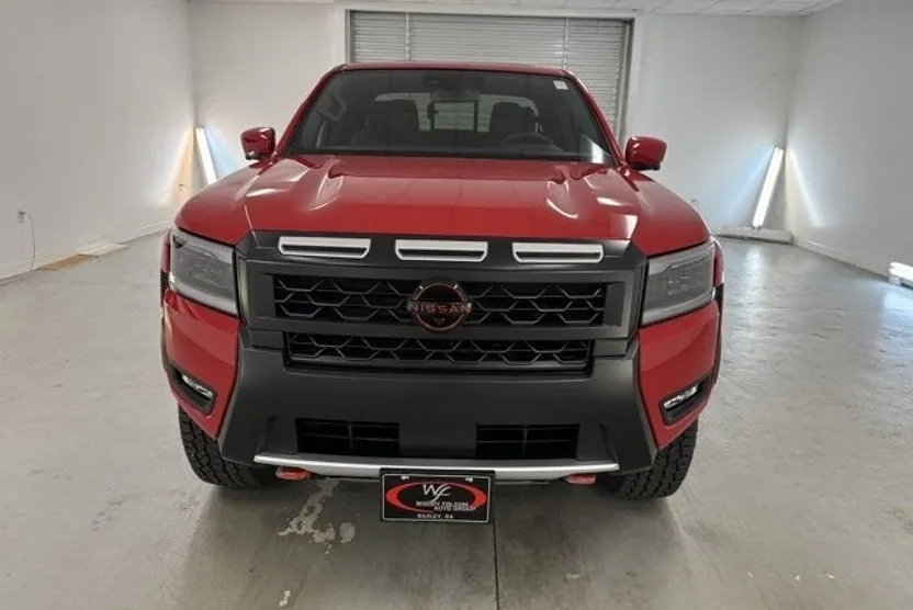 2026 Nissan Frontier PRO-4X photo 1