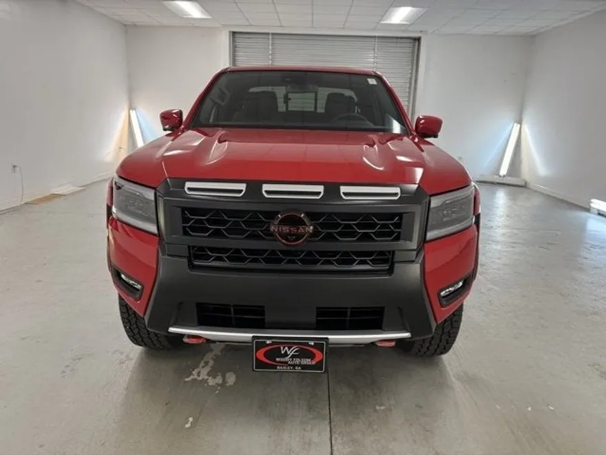 2026 Nissan Frontier PRO-4X photo 1