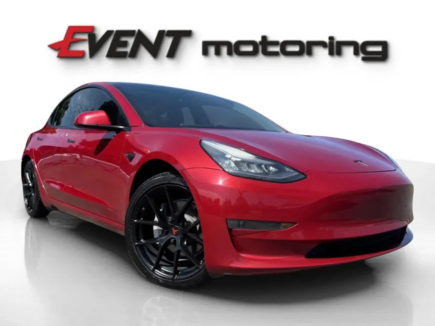 2018 Tesla Model 3 Long Range photo 1