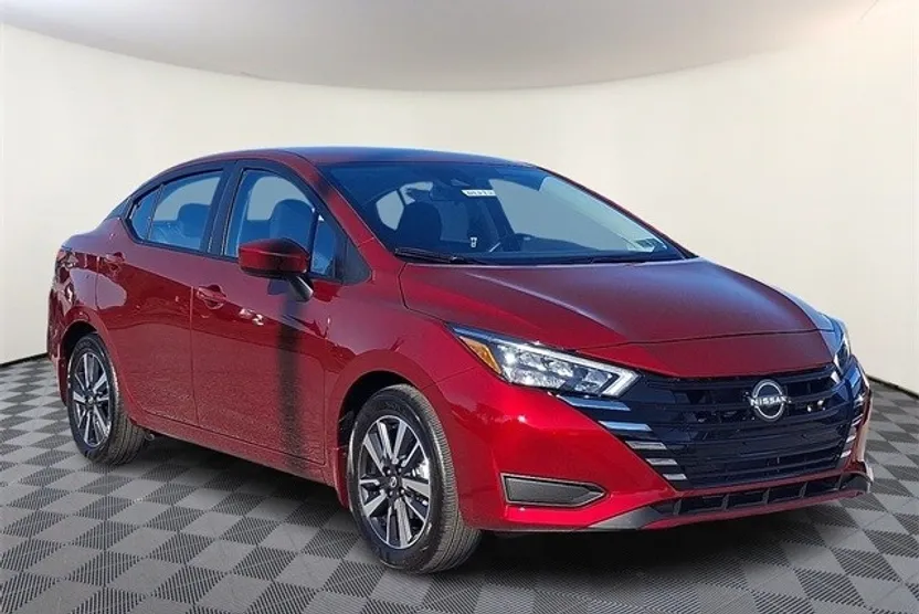 2025 Nissan Versa 1.6 SV photo 1