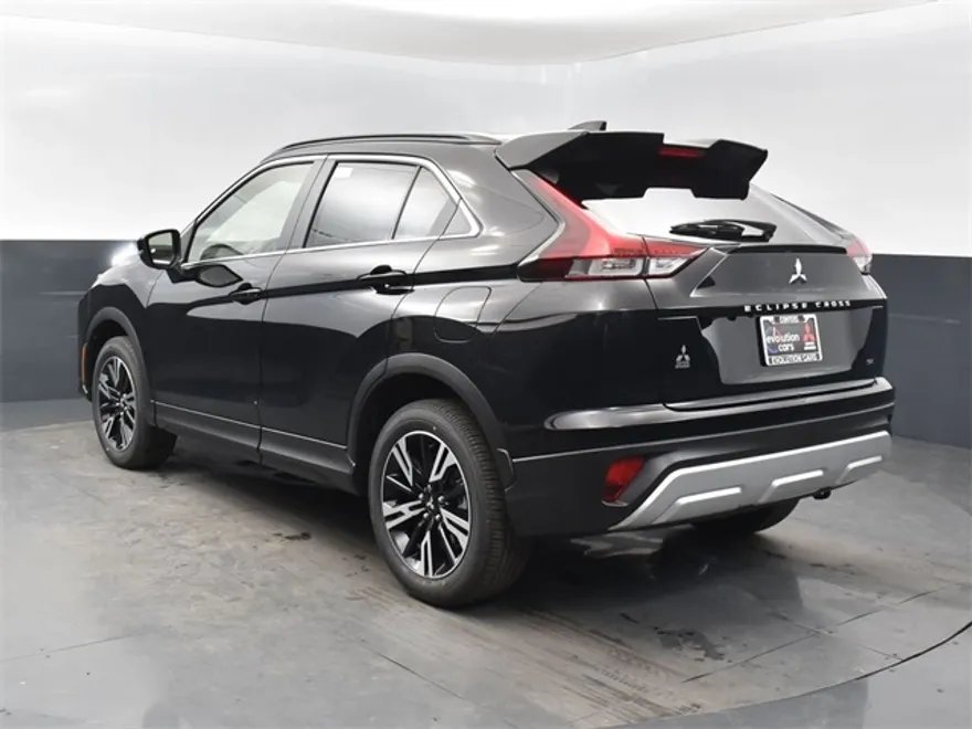 2025 Mitsubishi Eclipse Cross SE photo 1