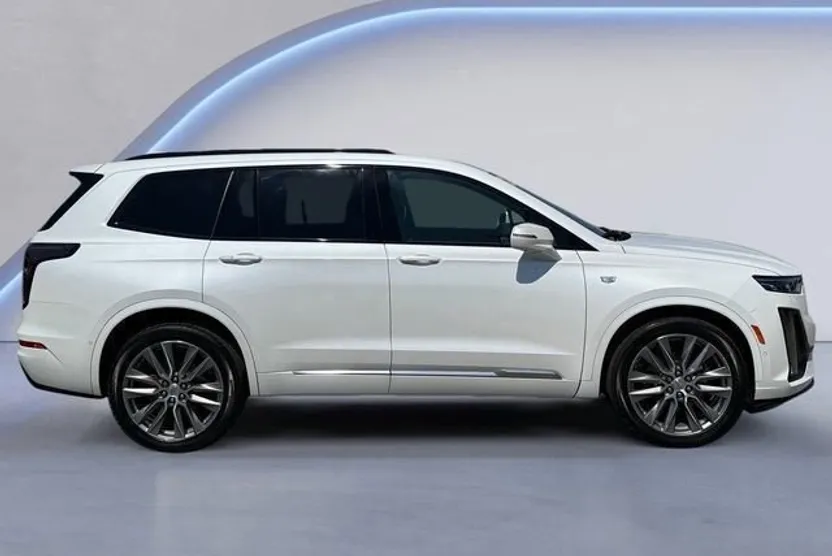 2020 Cadillac XT6 Sport photo 1