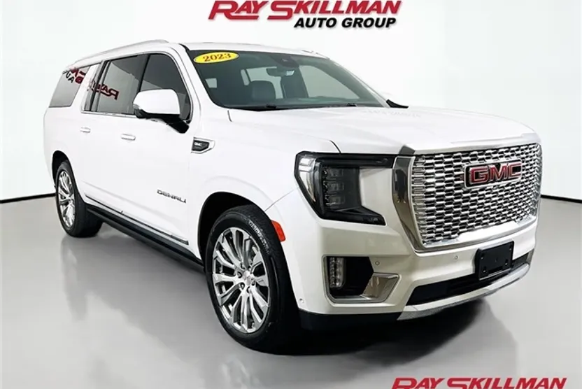 2023 Gmc Yukon XL Denali photo 1