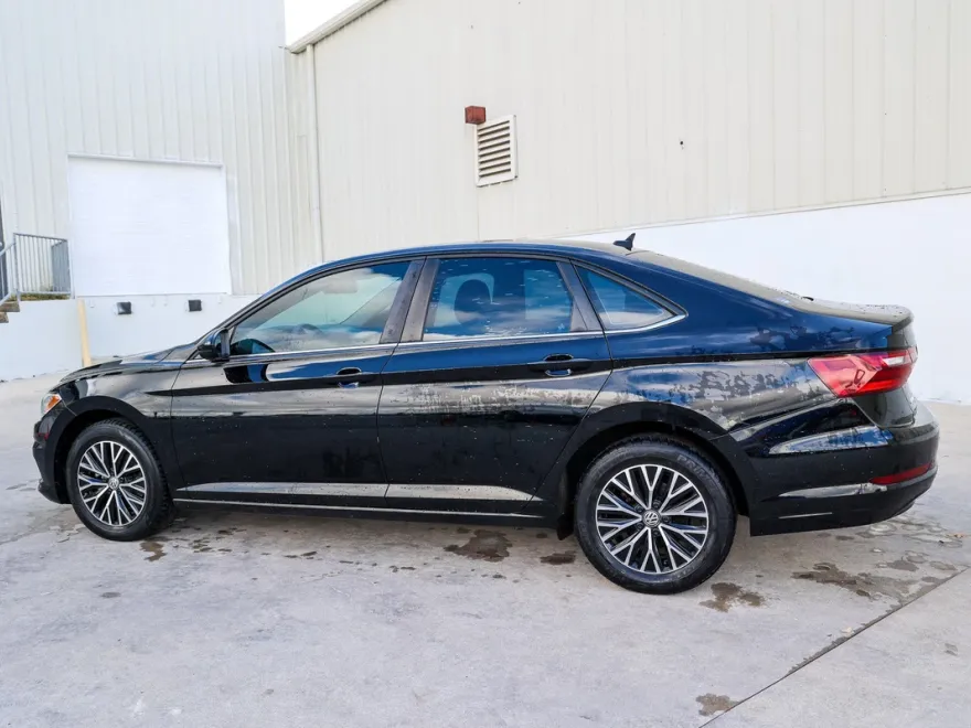 2021 Volkswagen Jetta S photo 1