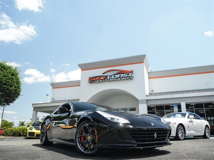 2019 Ferrari GTC4Lusso T photo 1