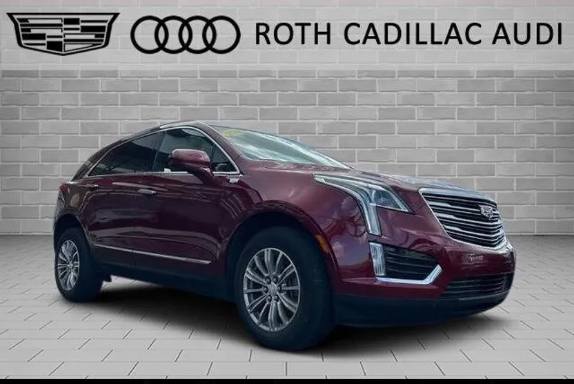 2018 Cadillac XT5 Luxury photo 1