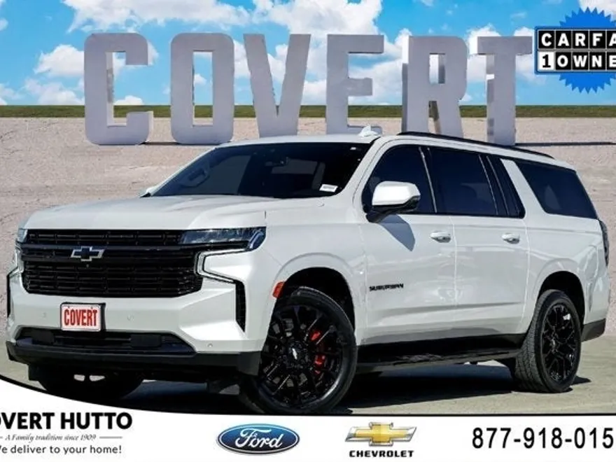 2023 Chevrolet Suburban RST photo 1