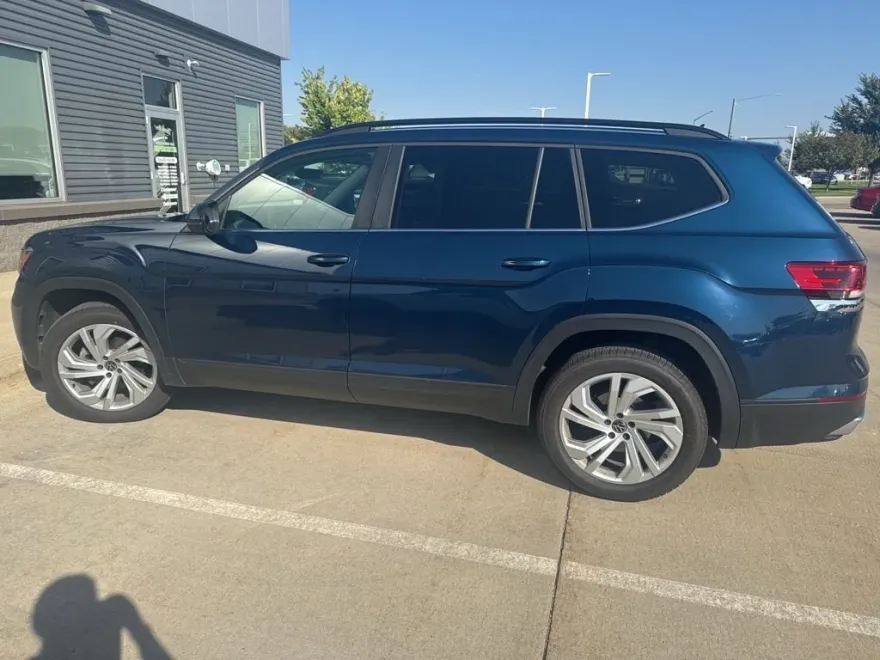 2021 Volkswagen Atlas V6 SE Technology photo 1