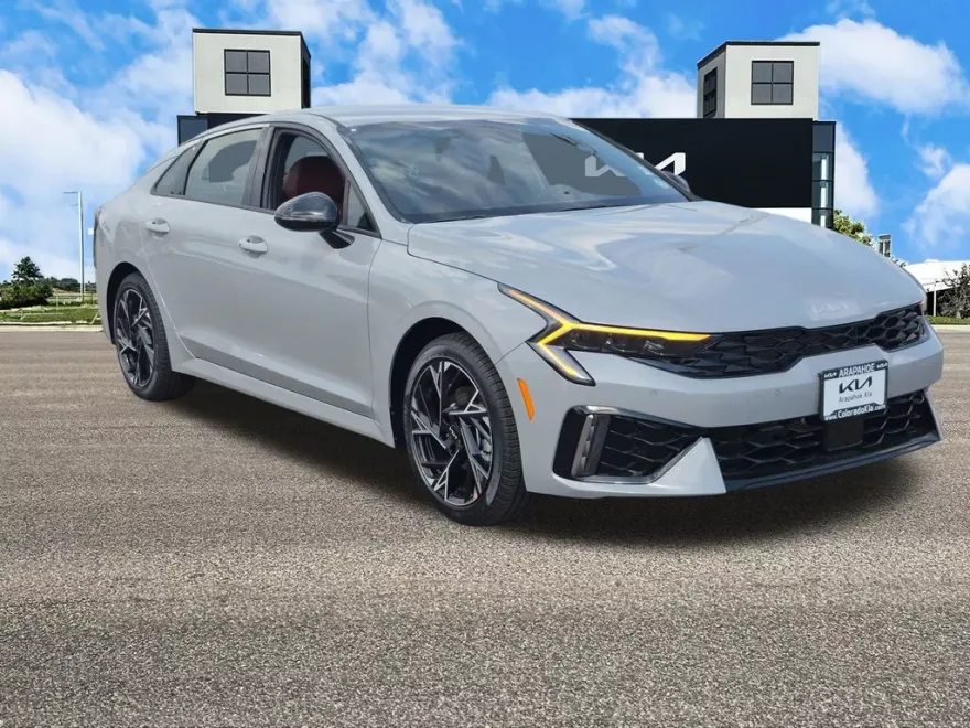 2026 Kia K5 GT-Line photo 1