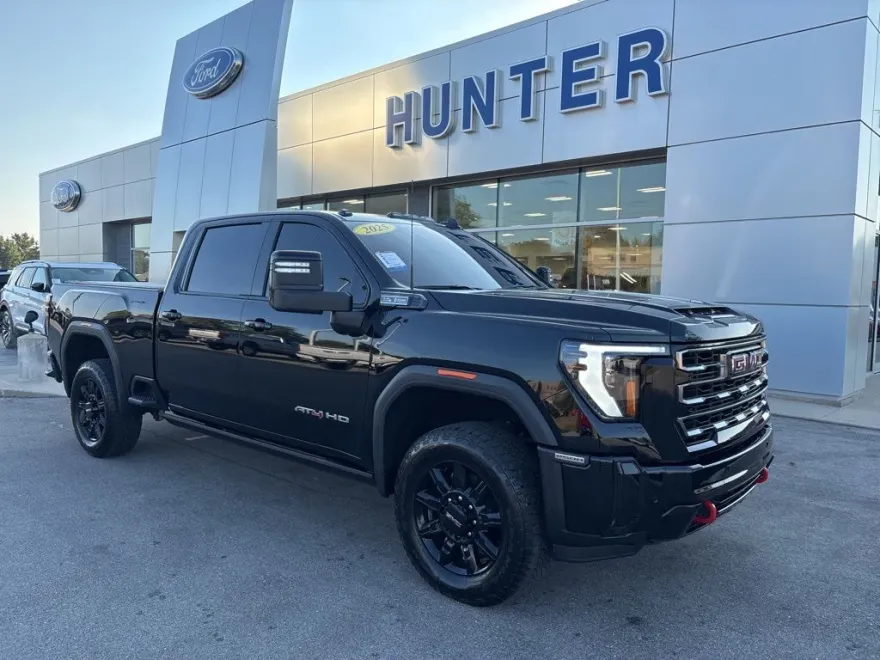 2025 Gmc Sierra HD AT4 photo 1