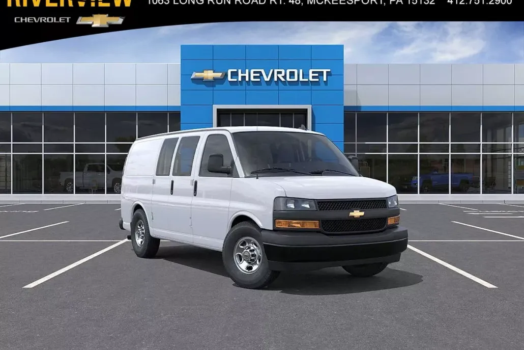 2025 Chevrolet Express Cargo 2500 photo 1
