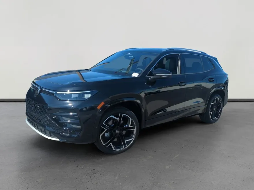 2025 Volkswagen Tiguan SEL R-Line Black photo 1