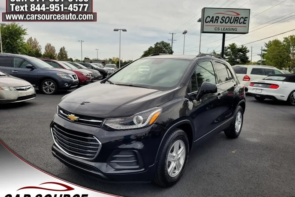 2019 Chevrolet Trax LT photo 1